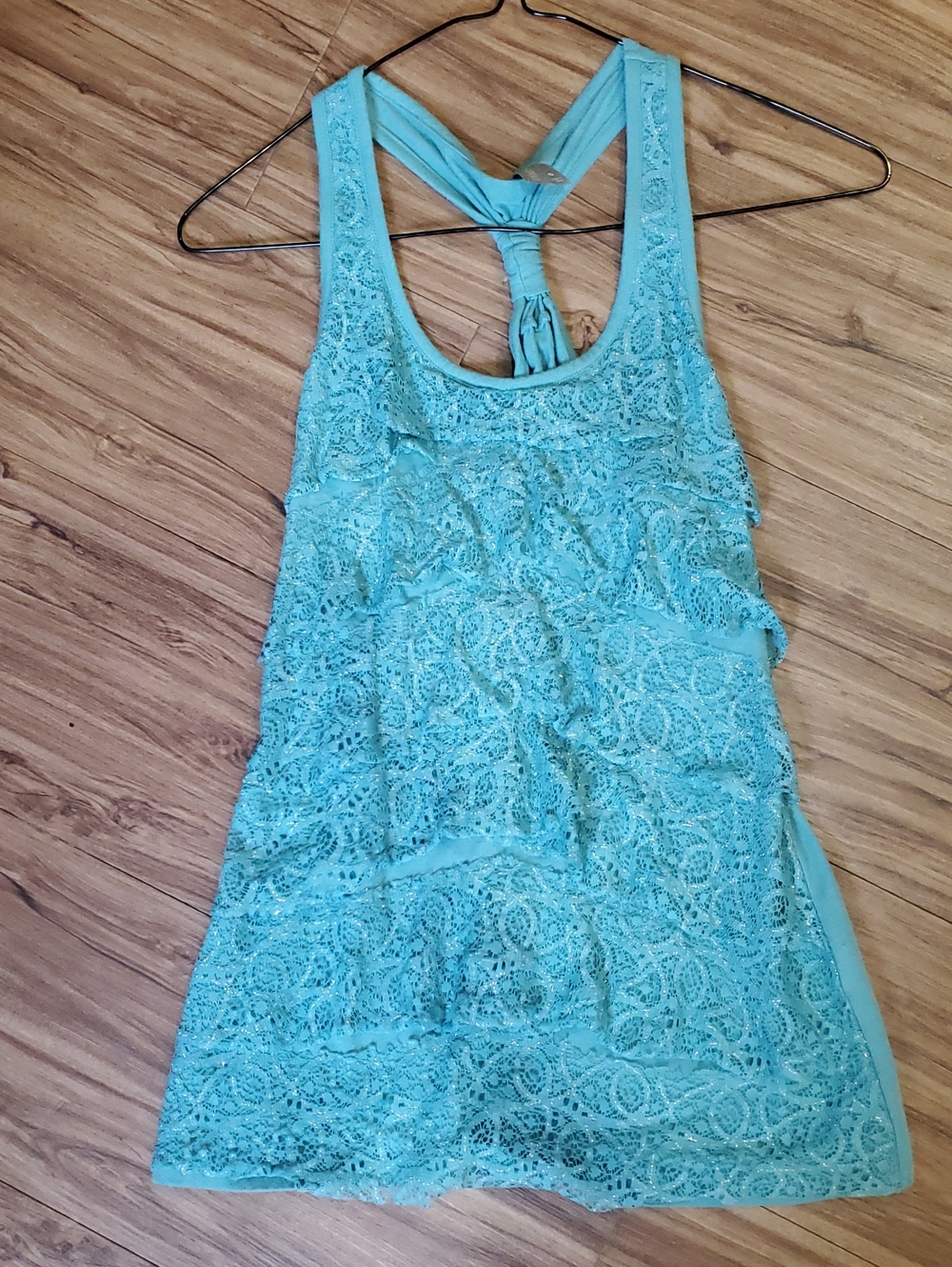 Vanity Aqua Twist-Back Tank Top